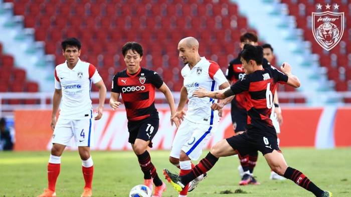 Lee Ho-jae (25, Pohang Steelers) scored multiple goals to lead the team to victory.Pohang won 2-0 ag..