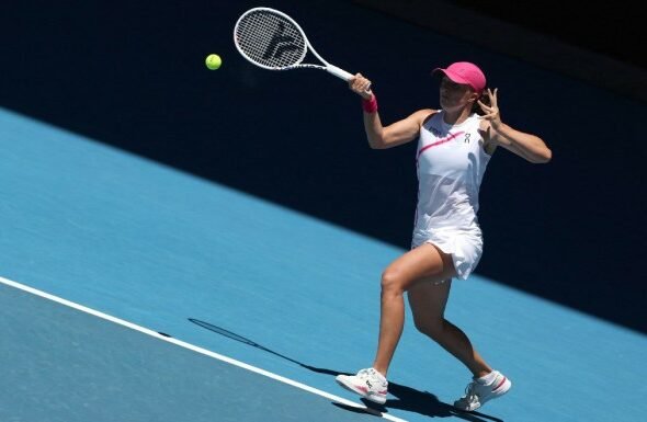 Australian Open - Świątek także z awansem, udany dzień Polaków