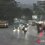 Cuaca di kota-kota besar umumnya berpotensi diguyur hujan pada Rabu